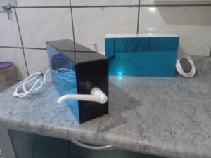 PHM – PLATAFORMA HIDROMINERAL – Preto com espelho azul. Promoção: 10 vezes de R$ 98,50 sem juros no Cartão de Crédito!!